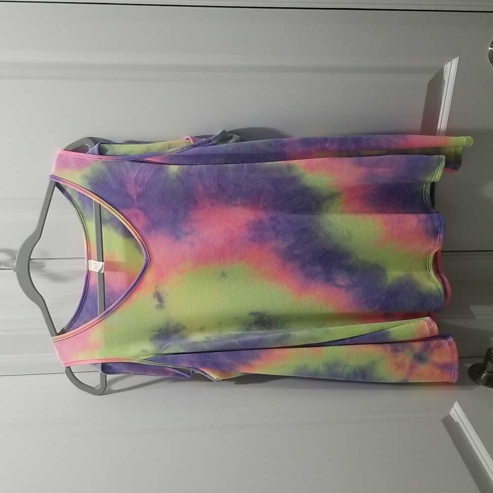 NWOT Flamingo Cold Shoulder Top.  Large